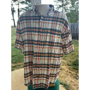 Woolrich short sleeve button up shirt plaid extra large